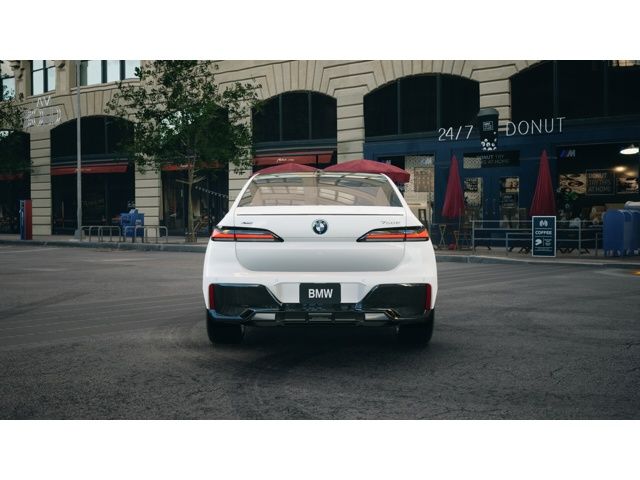 Thumbnail: 2026 BMW 7 Series - 5