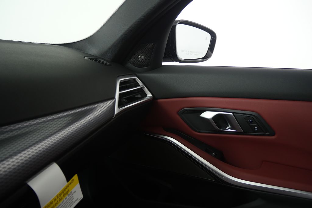 Thumbnail: 2026 BMW 3 Series - 24