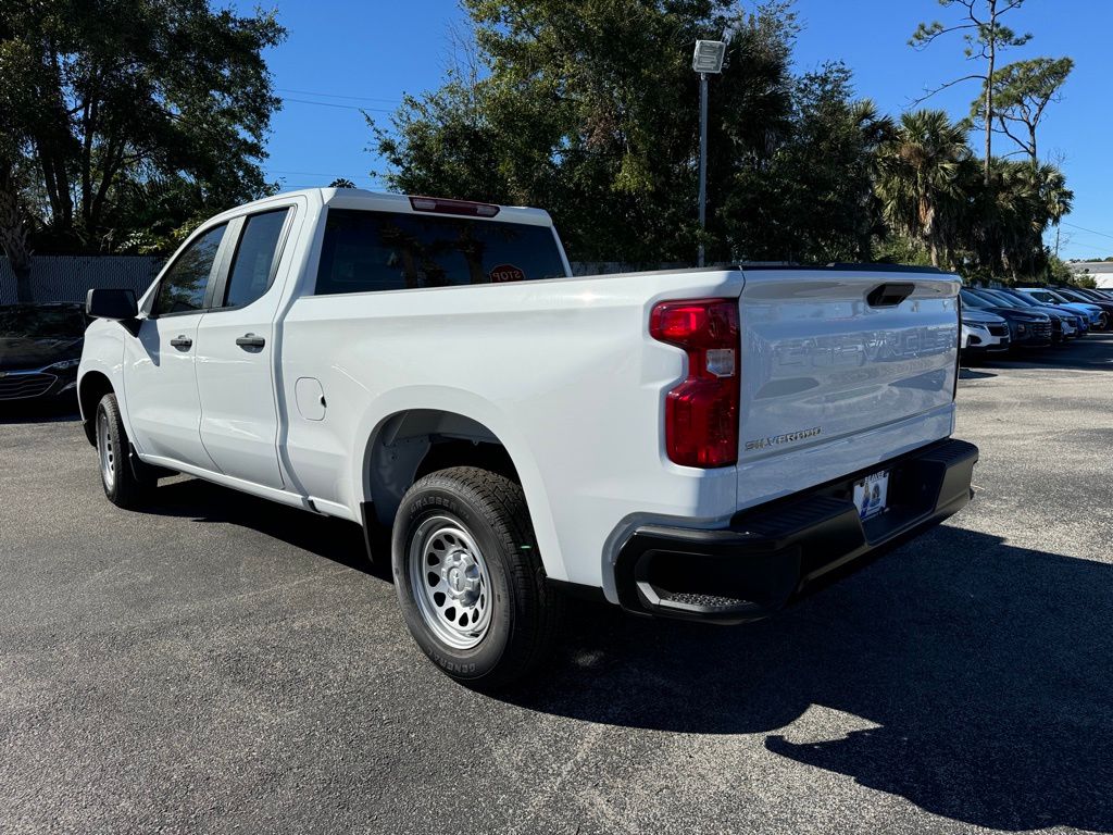 2025 Chevrolet Silverado 1500 WT 6