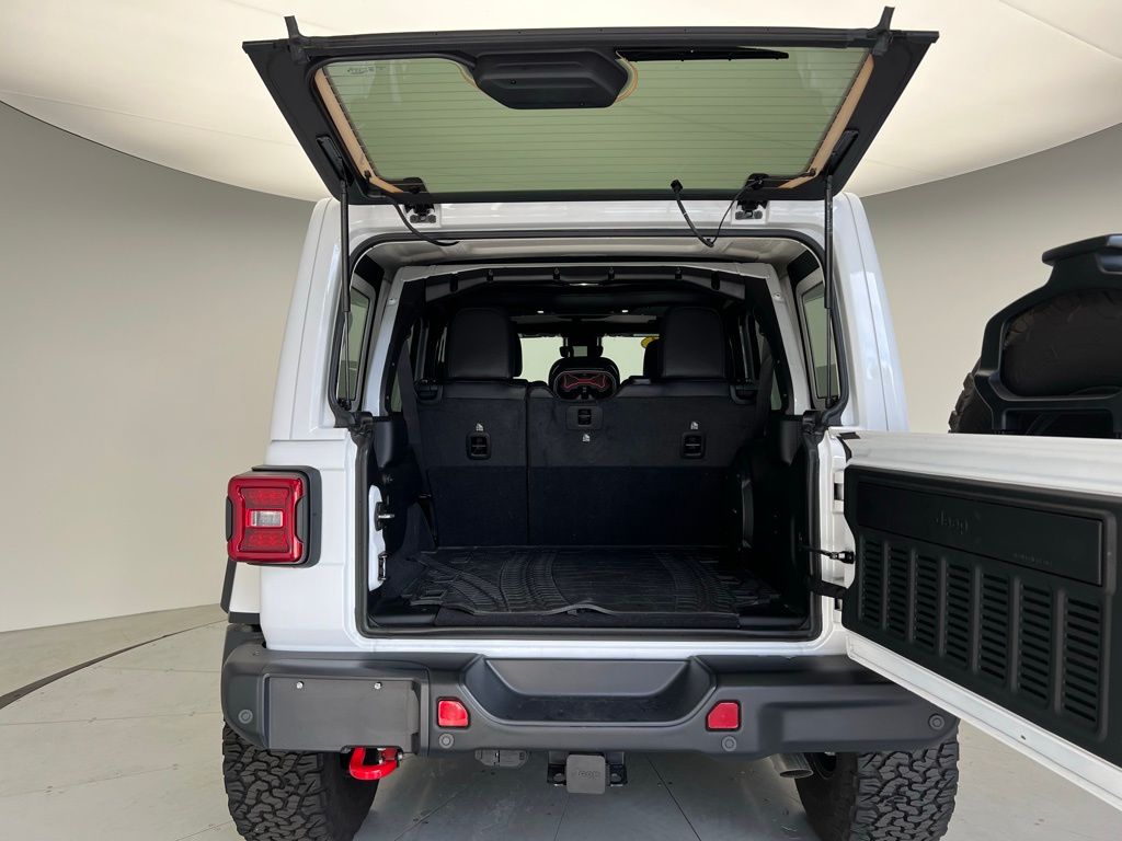 Thumbnail: 2024 Jeep Wrangler - 21