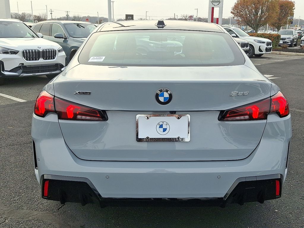 Thumbnail: 2025 BMW 2 Series - 5