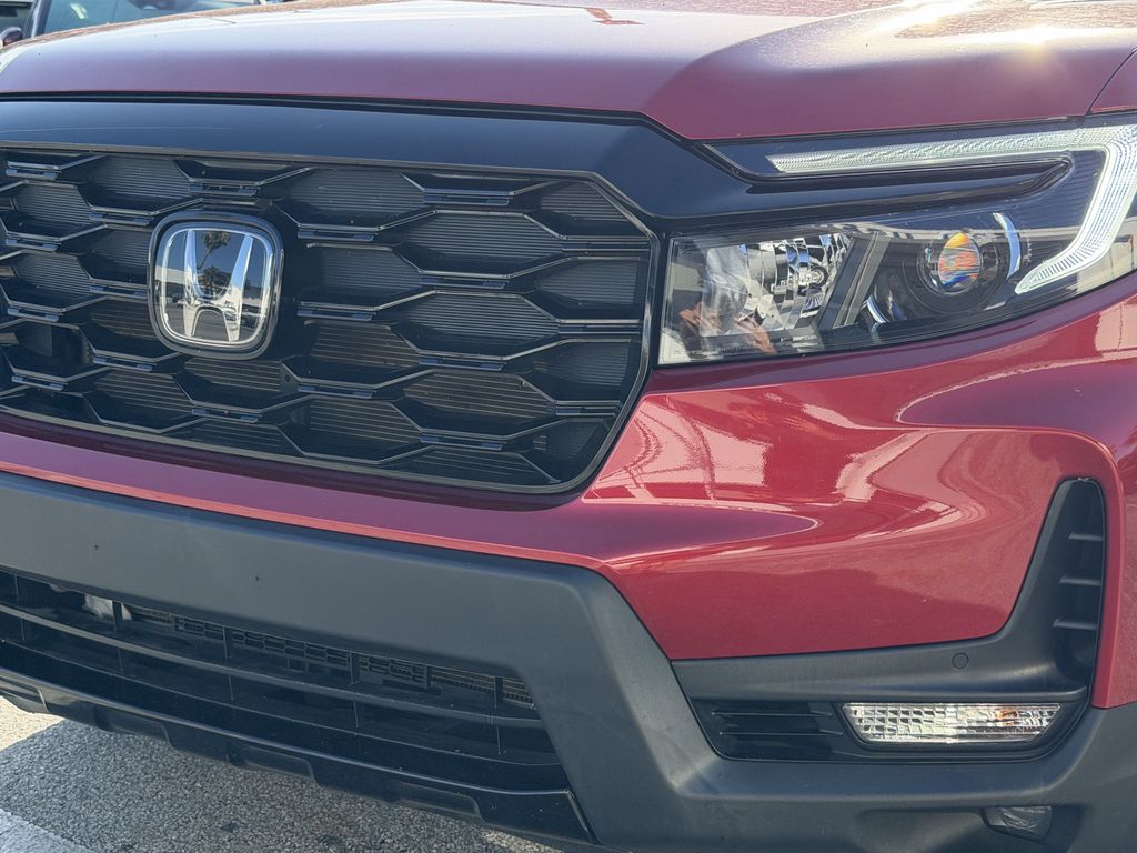 used 2023 Honda Passport car, priced at $36,291