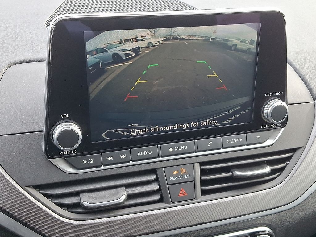 Thumbnail: 2025 Nissan Altima - 18