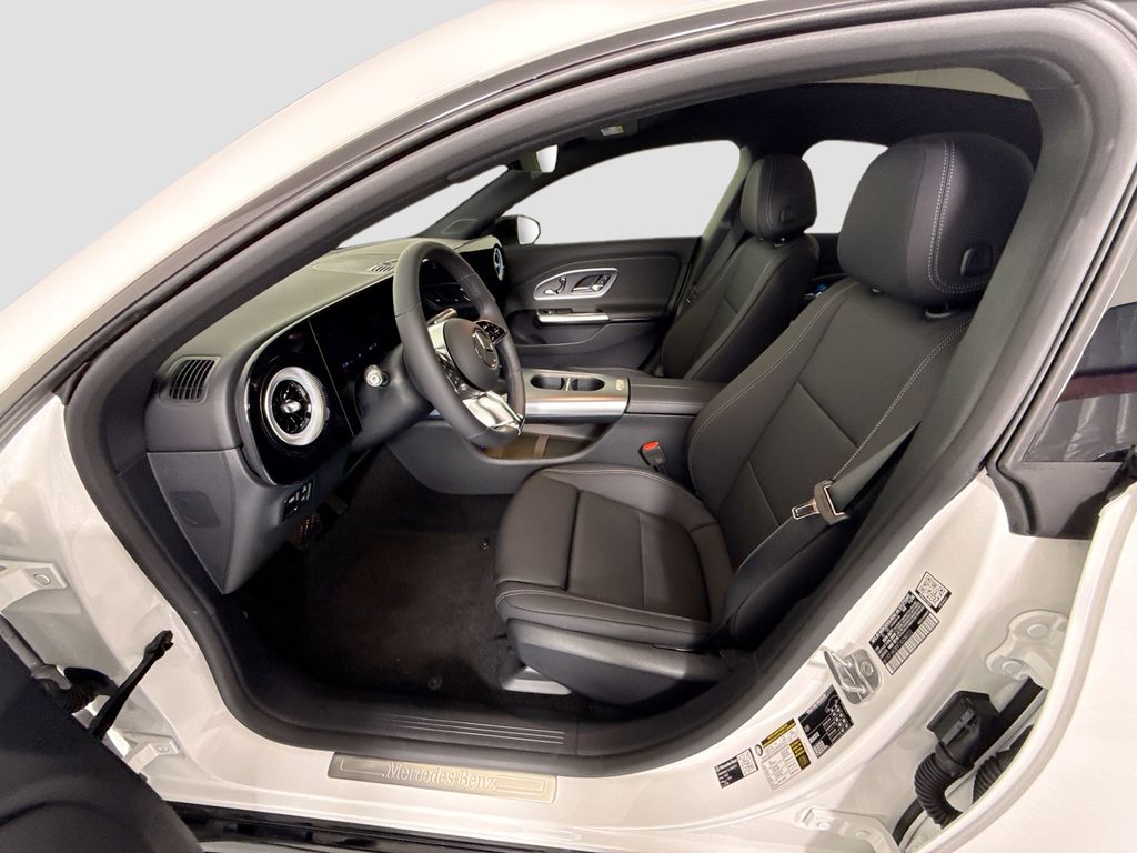 Thumbnail: 2026 Mercedes-Benz CLA - 20