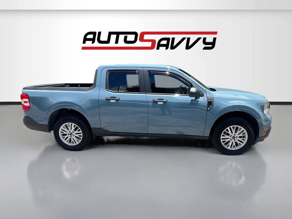Used 2023 Blue Ford XL image 8