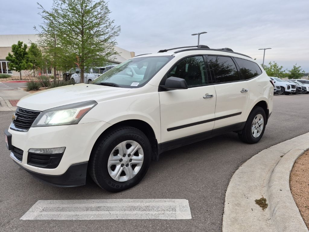 Used Car 2015 Chevrolet Traverse  Ls For Sale Under $10,000 In Austin, Texas