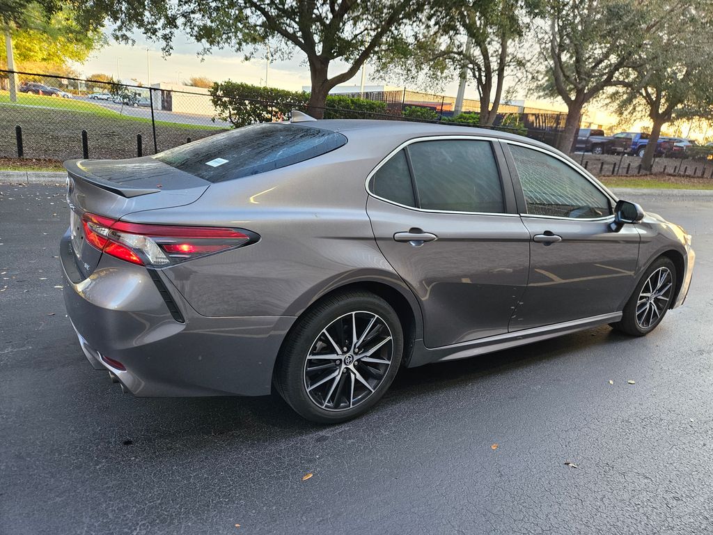 2024 Toyota Camry SE 5