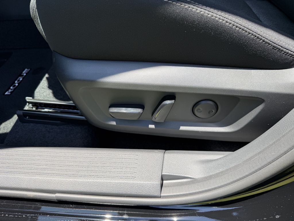 New 2026 Nissan Rogue SUV