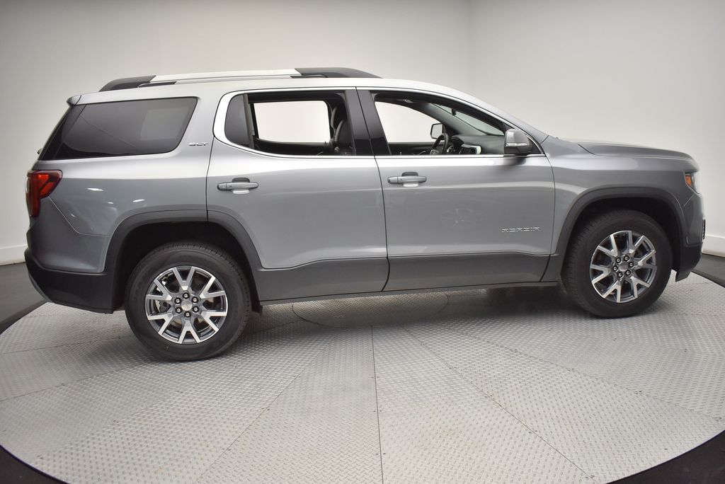 2023 GMC Acadia SLT 4