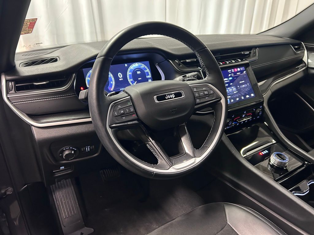 used 2022 Jeep Grand Cherokee L car, priced at $32,899