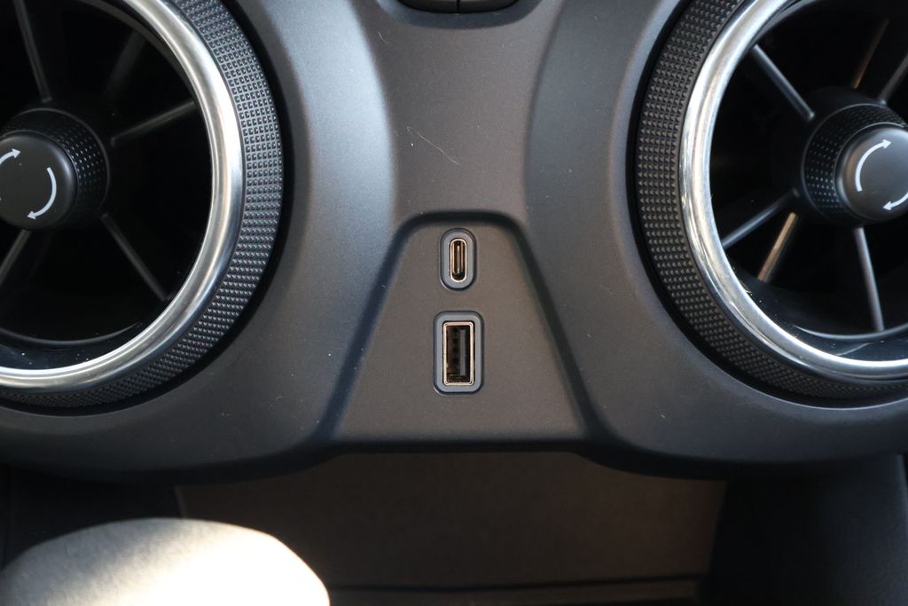 Thumbnail: 2023 Chevrolet Blazer - 25