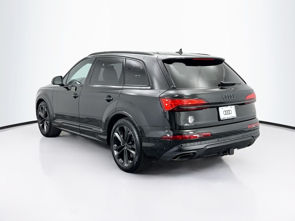 Thumbnail: 2026 Audi Q7 - 7