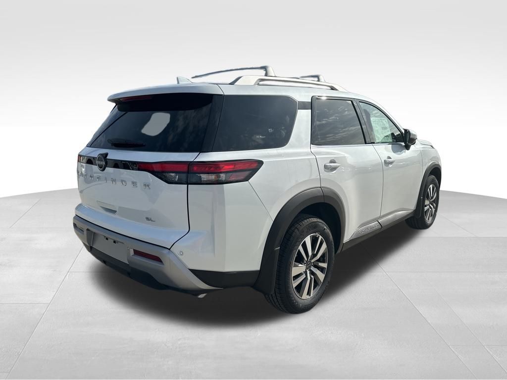 2025 Everest White Pearl Tricoat Nissan Pathfinder SL FWD SUV
