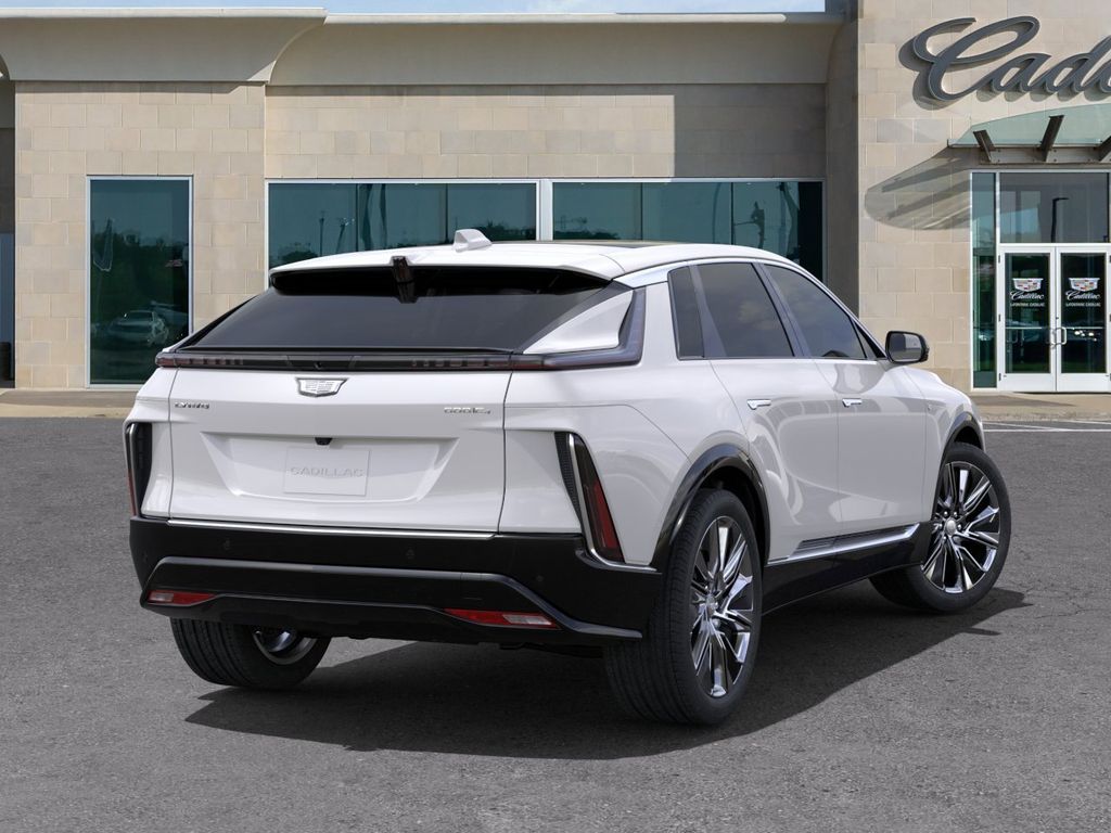 2024 Cadillac LYRIQ Luxury 4