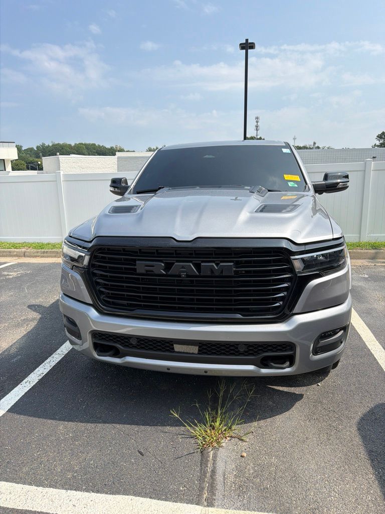 Billet Silver Metallic 2025 RAM 1500 Pickup Truck Four-Wheel Drive 8-Speed Automatic