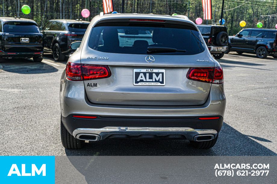 Used 2022 Silver Mercedes-Benz GLC 300 image 11