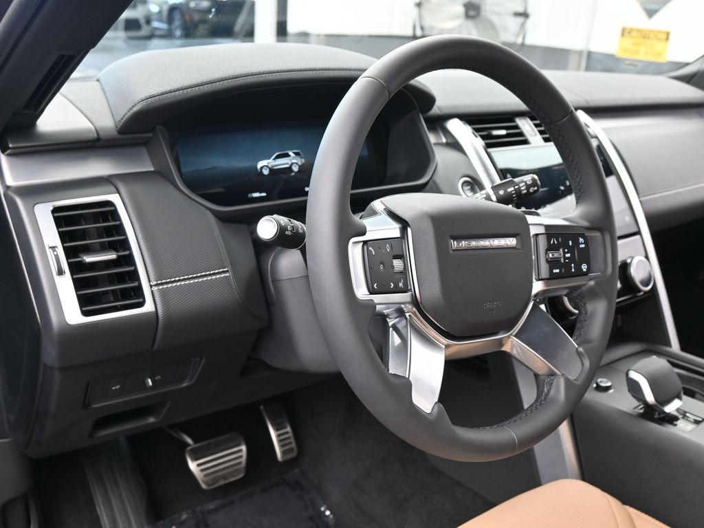 2026 Land Rover Discovery Gemini Edition - Photo 15