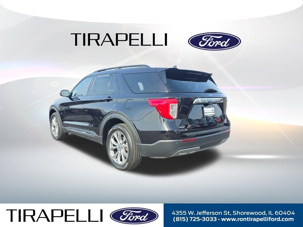 Certified Used 2023 Black Ford XLT image 2