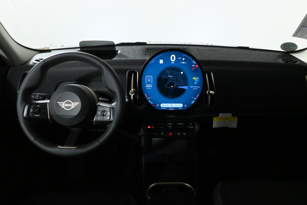 2025 MINI Cooper Countryman Base 17