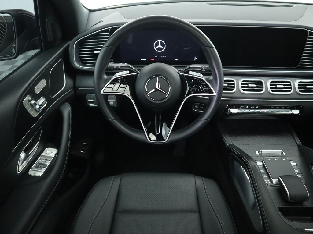 Thumbnail: 2025 Mercedes-Benz GLE - 10