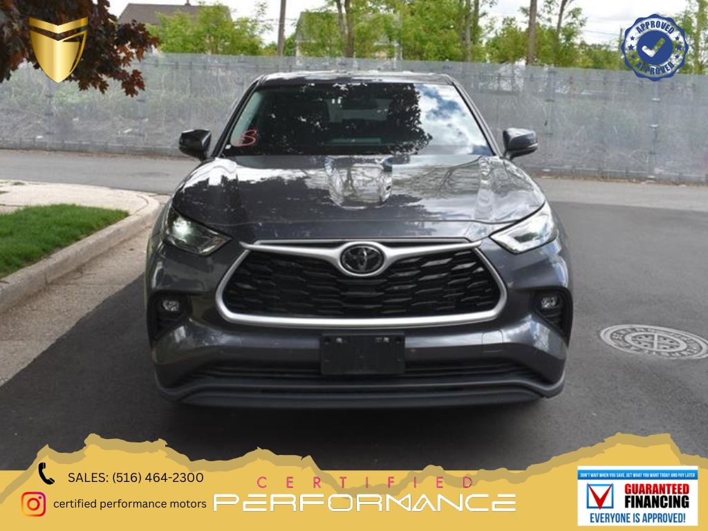 Magnetic Gray Metallic 2025 Toyota Highlander SUV / Crossover Front-Wheel Drive 8-Speed Automatic