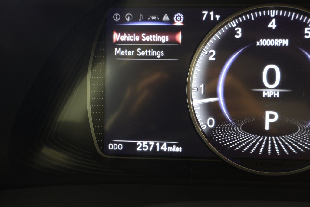 Thumbnail: 2019 Lexus ES - 17