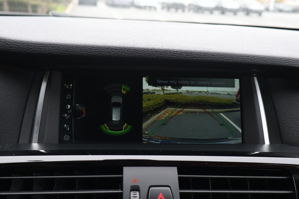 Thumbnail: 2017 BMW X3 - 24