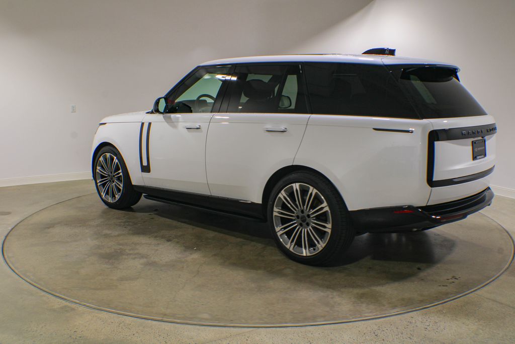 Certified Used 2026 White Land Rover Autobiography image 3