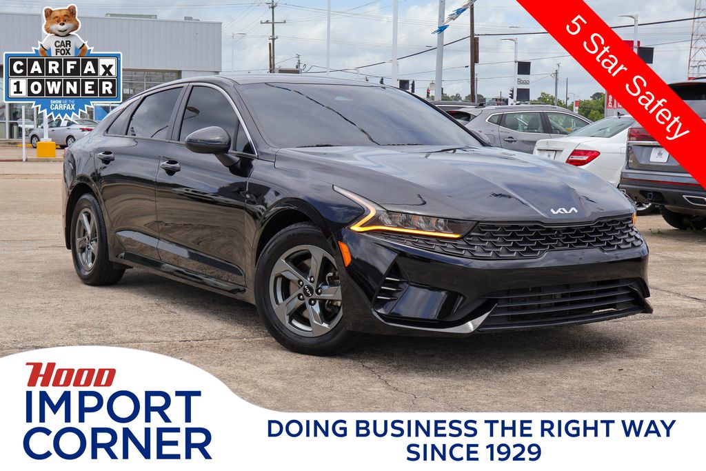 2022 Kia K5 LXS FWD