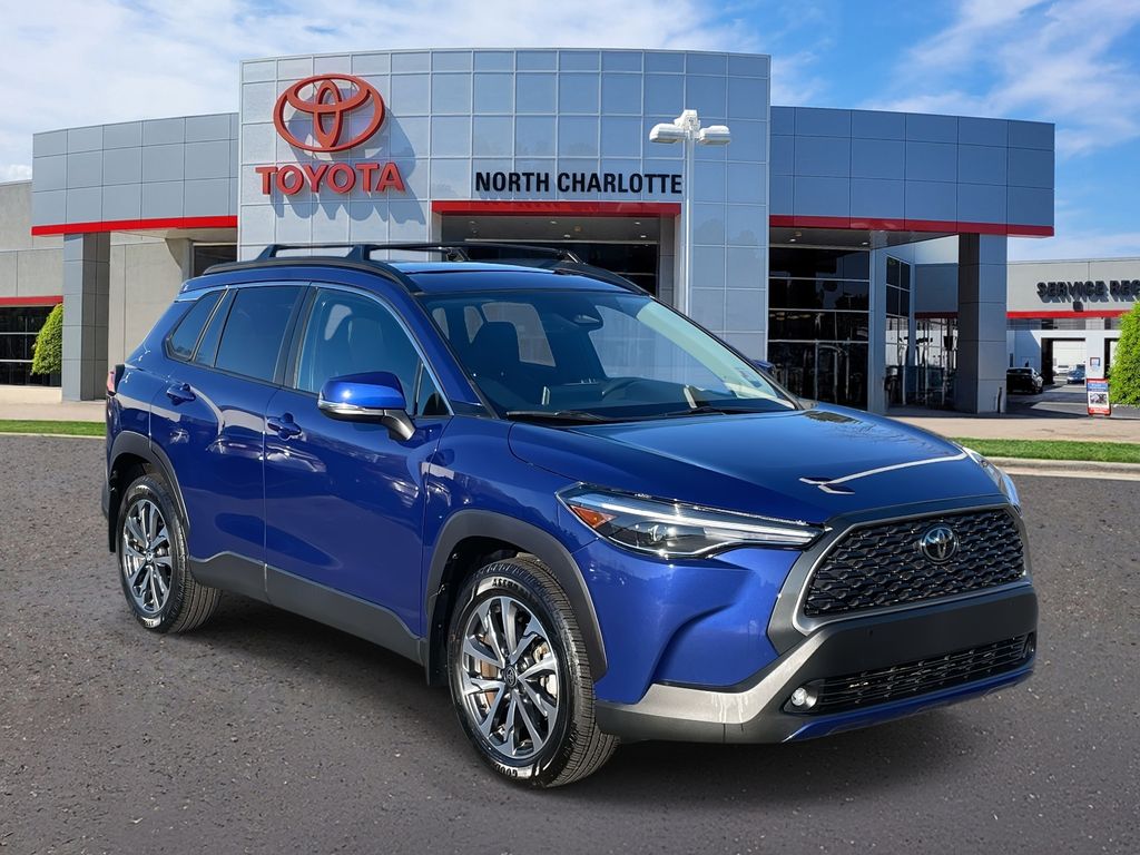 2023 Toyota Corolla Cross XLE AWD