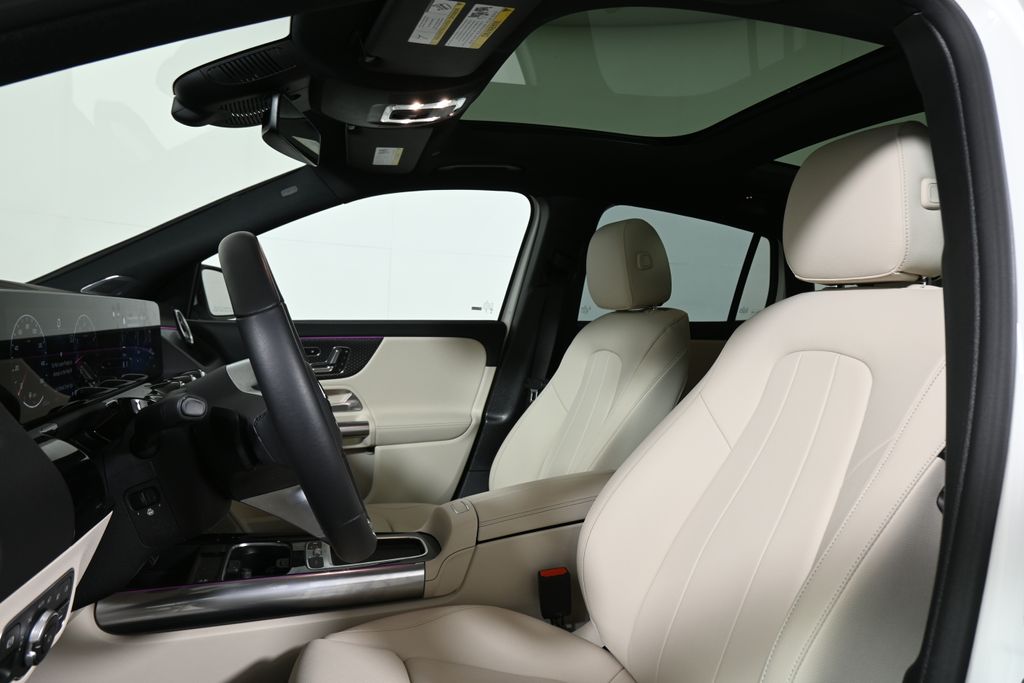 Thumbnail: 2026 Mercedes-Benz GLA - 14