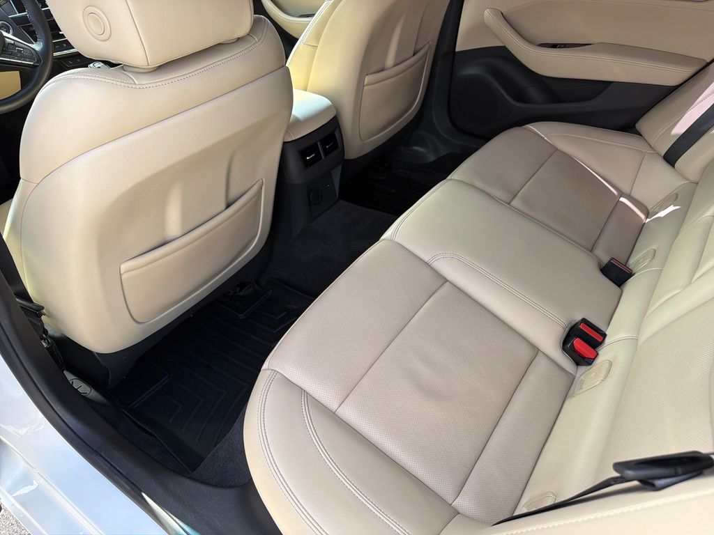 Used 2022 White Cadillac Premium Luxury image 37