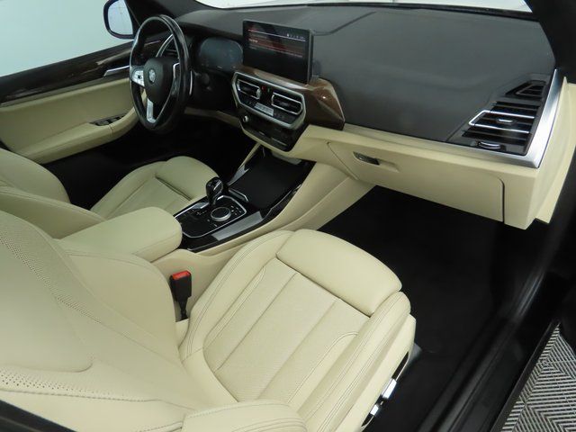 Thumbnail: 2022 BMW X3 - 18