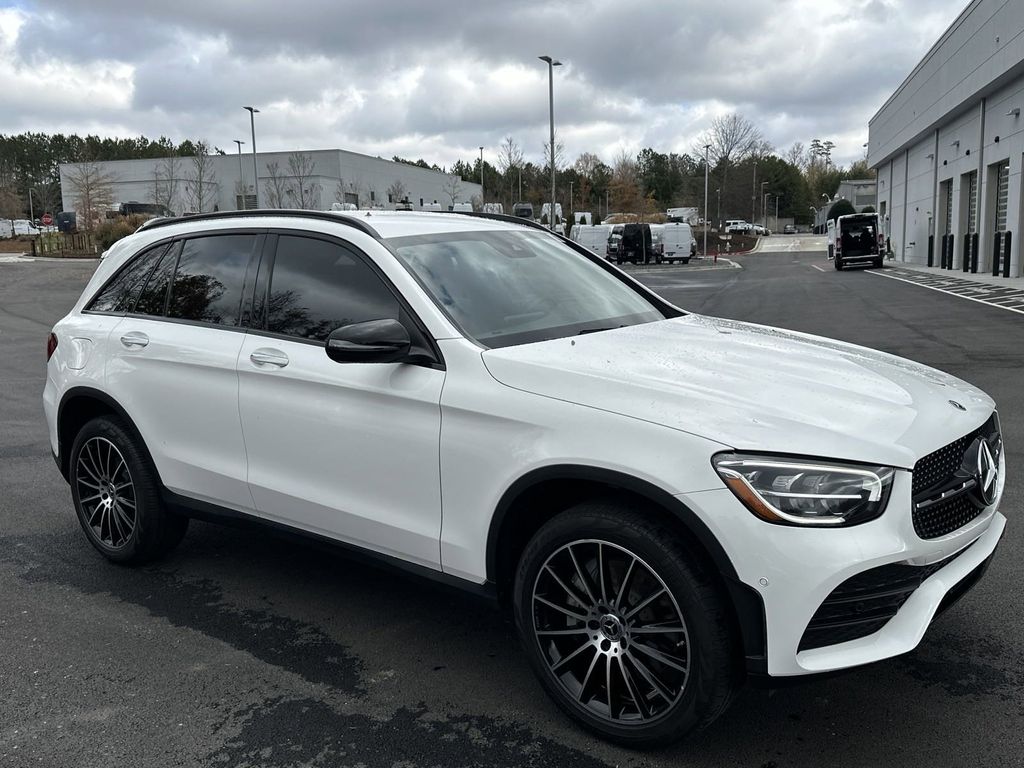 2022 Mercedes-Benz GLC GLC 300 2