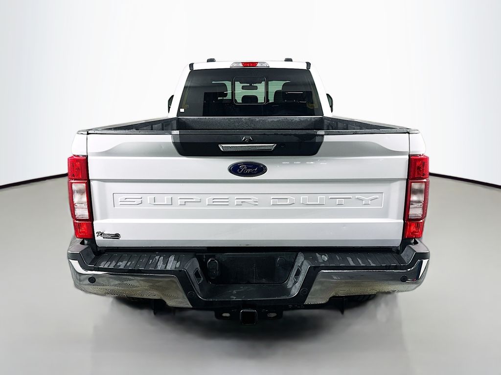 Used 2022 White Ford Lariat image 6