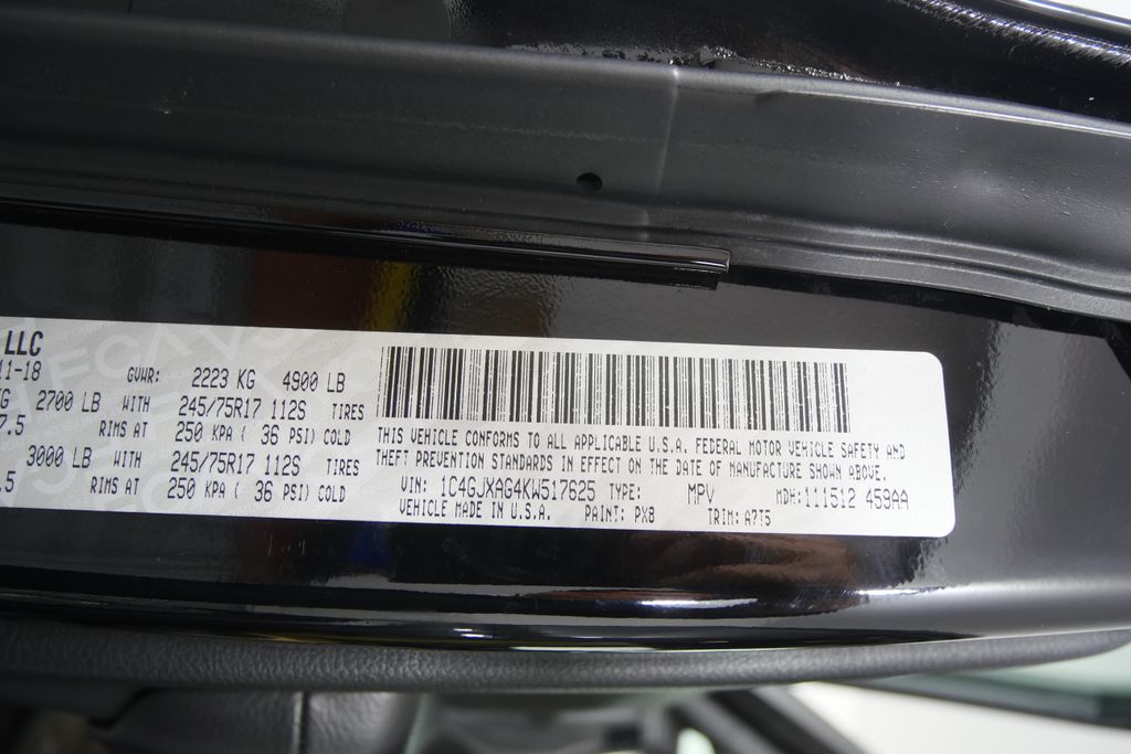 Thumbnail: 2019 Jeep Wrangler - 9