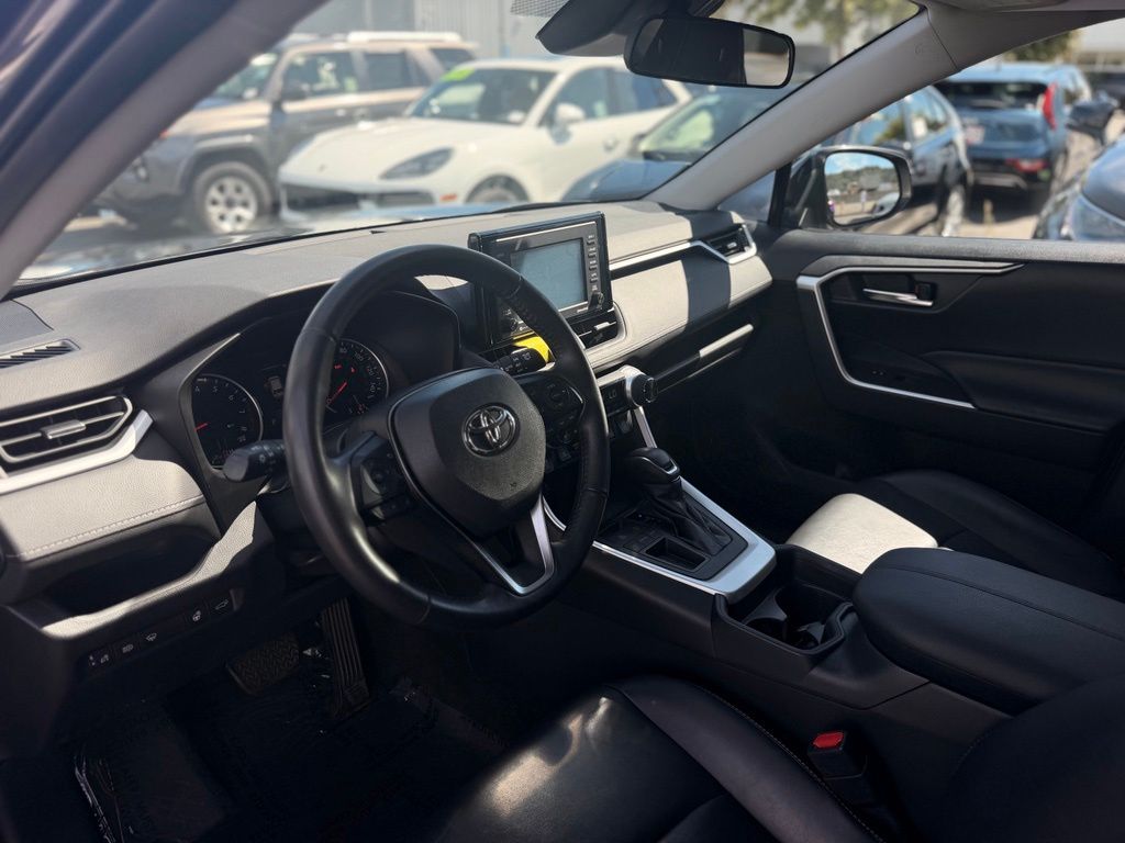 Used 2020 Toyota RAV4 SUV