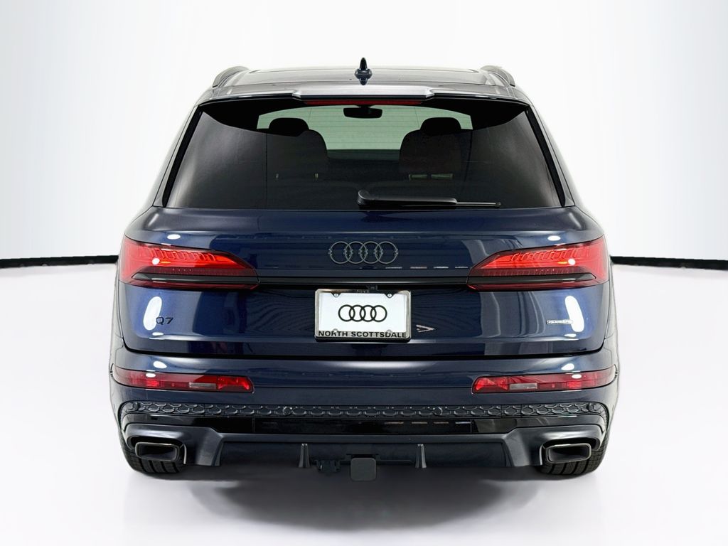 Thumbnail: 2026 Audi Q7 - 6