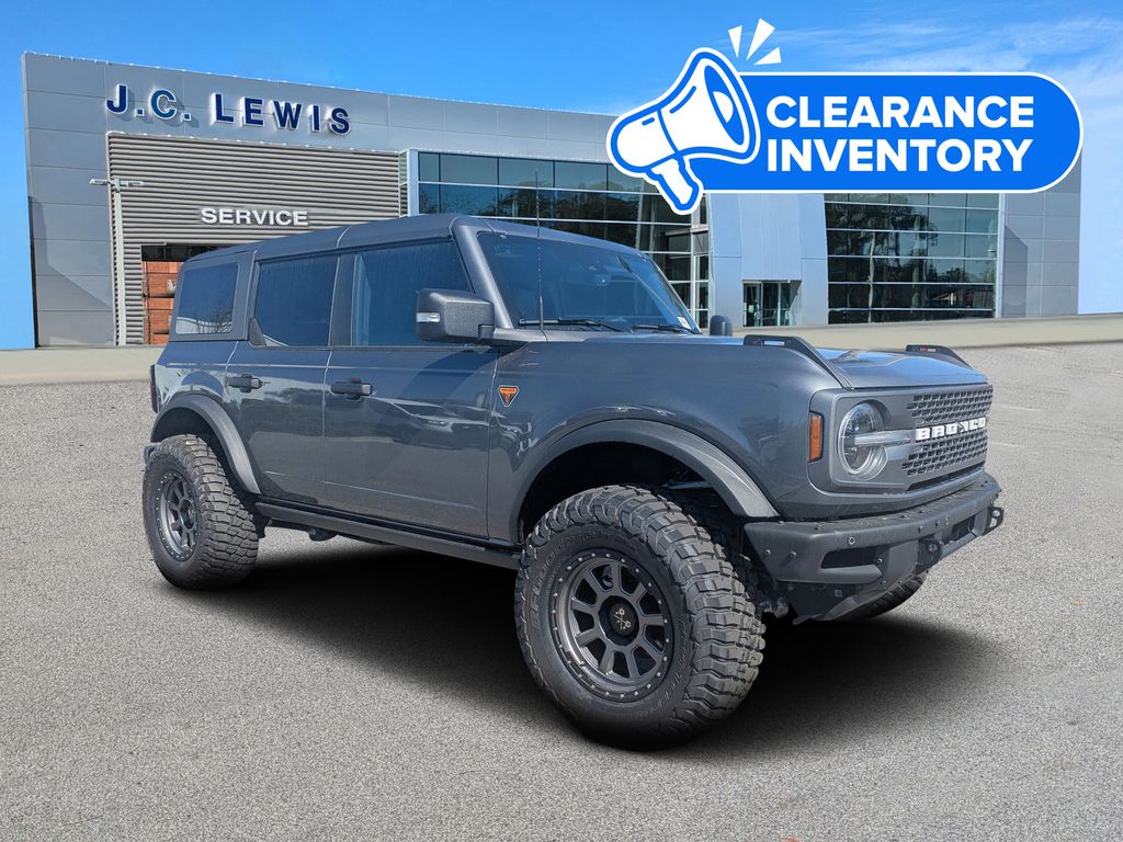 2025 Ford Bronco Badlands 4x4's photo