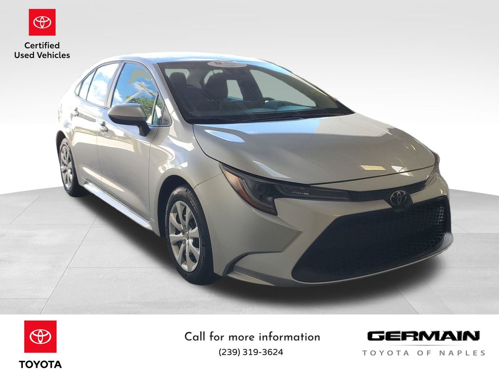 2022 Toyota Corolla LE photo 3