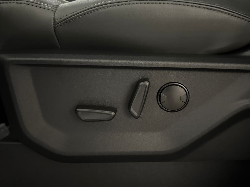 New 2027 Brown Ford Active image 27