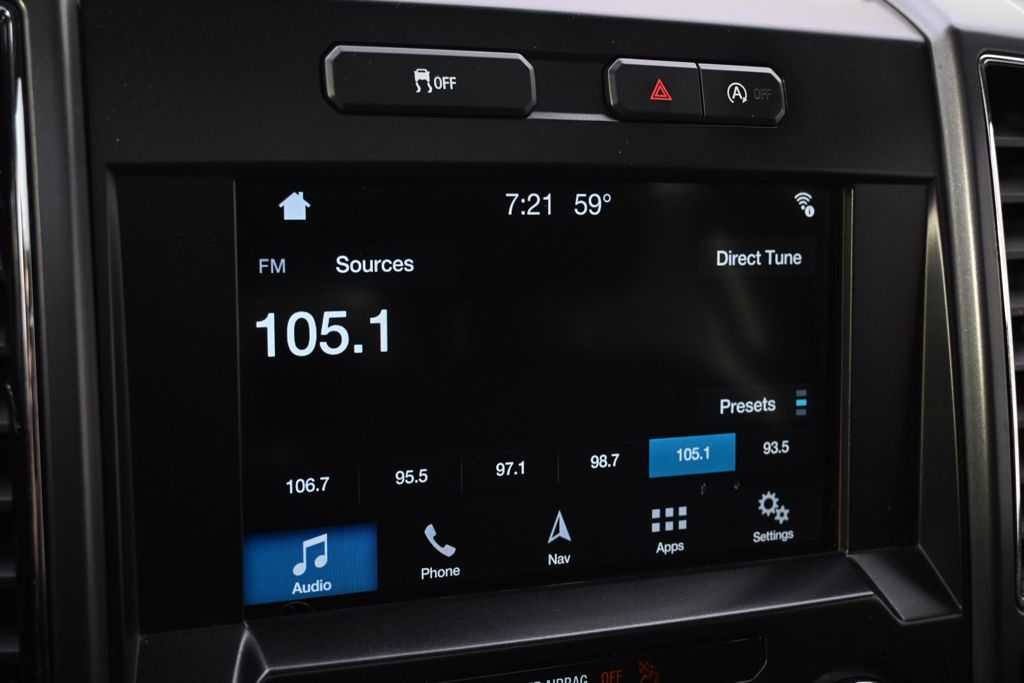 Used 2018 Silver Ford XLT image 28