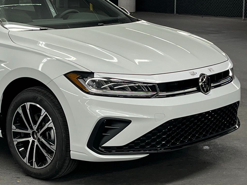 2026 Volkswagen Jetta Sport - Photo 35