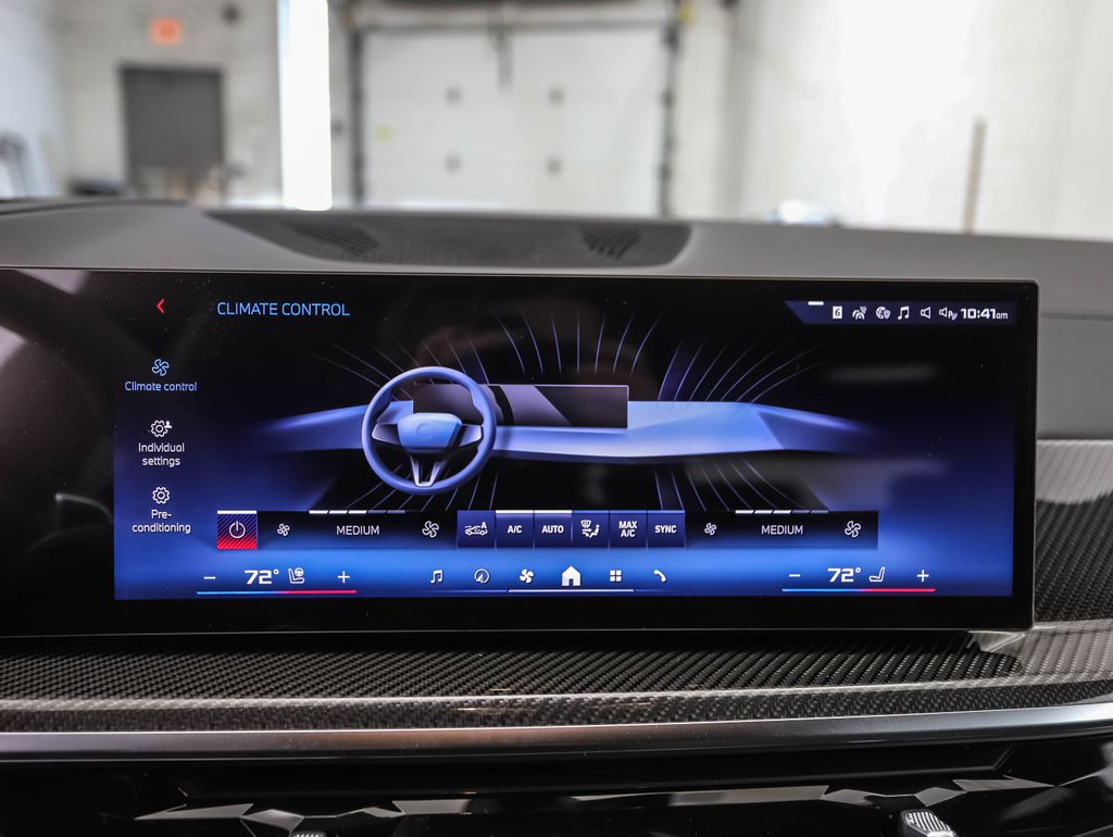 Thumbnail: 2026 BMW X7 - 19