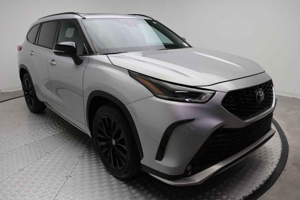 2023 Toyota Highlander XSE 6