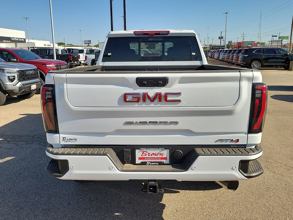 2026 GMC Sierra 2500HD AT4 - 8