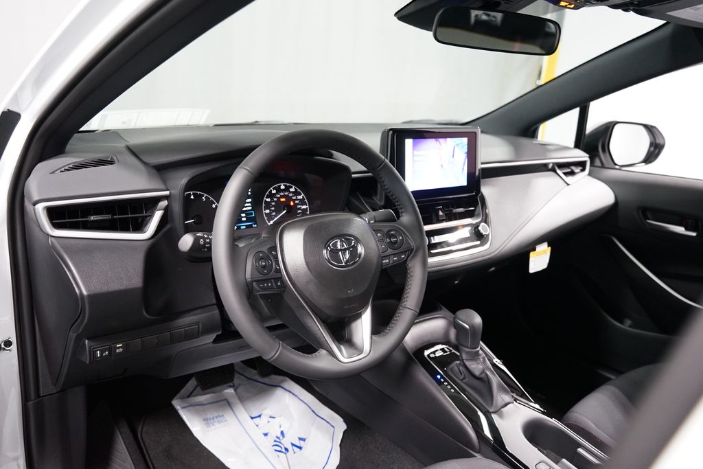 Thumbnail: 2025 Toyota Corolla - 11