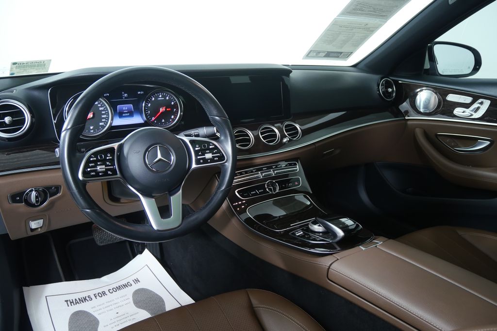Thumbnail: 2019 Mercedes-Benz E-Class - 18