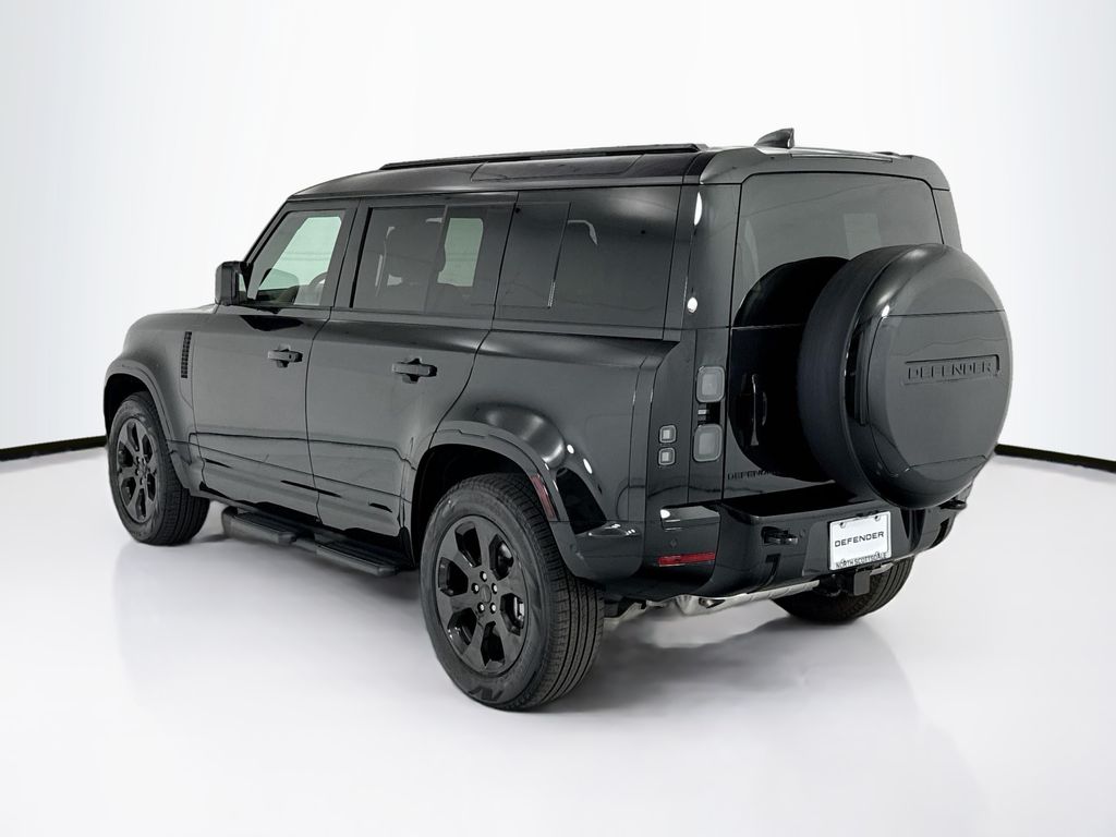 Thumbnail: 2026 Land Rover Defender - 7