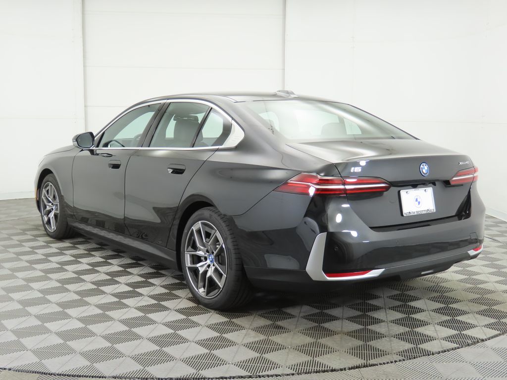 Thumbnail: 2025 BMW i5 - 7